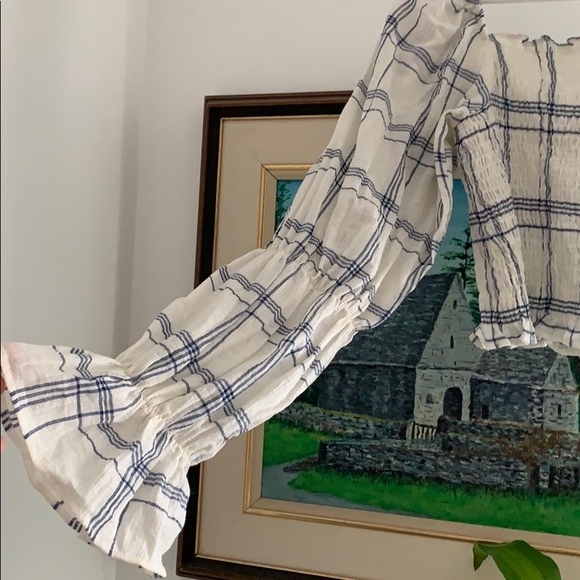 Zara Ruched Cropped Long-Sleeve Gingham Top - Picture 4 of 4